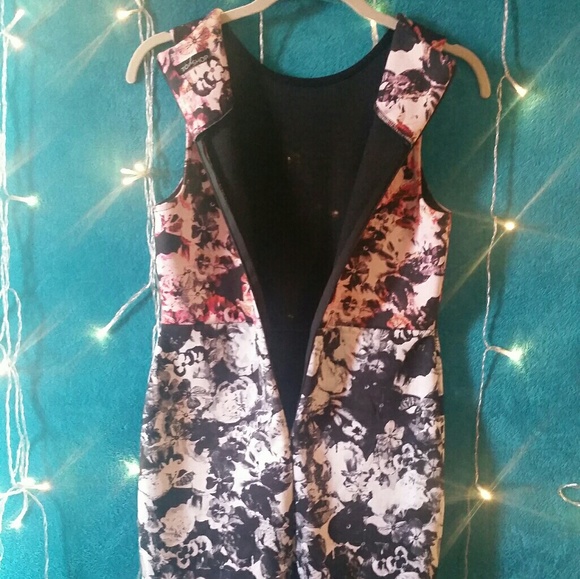 Bodycon Dress - Picture 4 of 4